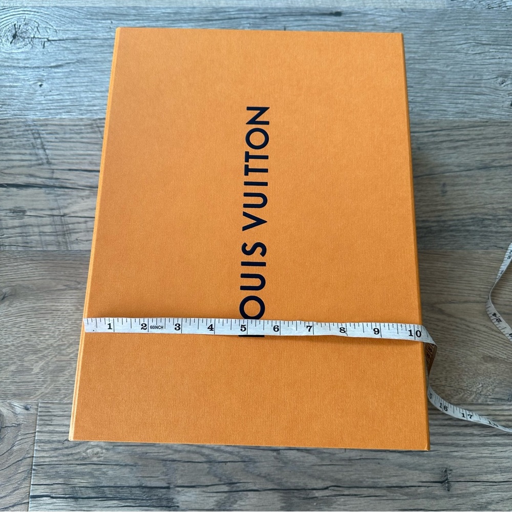 Authentic Louis Vuitton Empty Display Packaging - Picture 10 of 15